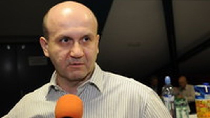 V hre sú dve alternatívy, avizuje prezident Jacko